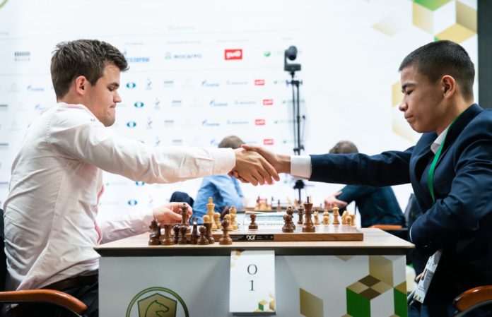 Carlsen tapaði í dag