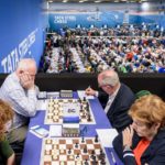 Carlsen og Anand efstir og jafnir