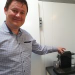 Keppendur þurftu að koma sjálfir með eigin veitingar. Björn Þorfinnsson tók það alla leið og mætti með kaffivél.