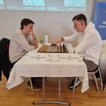 Umferð dagsins hefst kl. 15: Hverjir geta unnið mótið og hvernig?