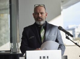 Ólympíufarinn Ingvar Þór vonast til að Helgi gefi sér kaffi