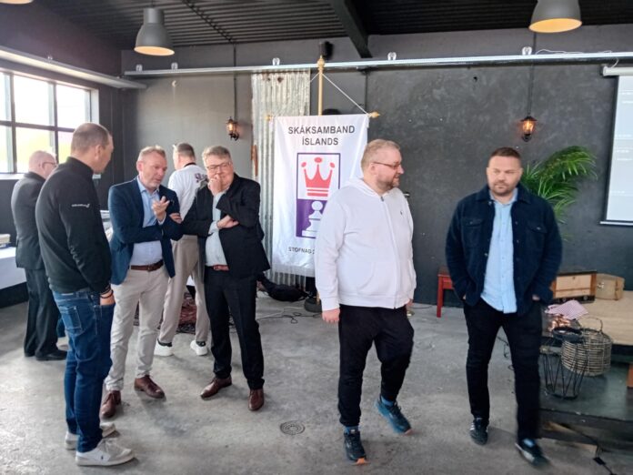 b3b9df0d-120c-43a0-bea1-6033d70440bc