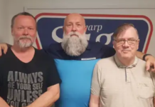 Gunnar Freyr og Sigurður ræða skák, þorskastríð og ýmislegt við skákborðið