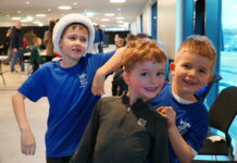 150 börn tefldu inn jólin í Miðgarði