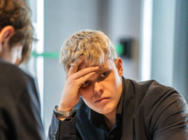 Vignir vann Canadian Open Blitz með fullu húsi