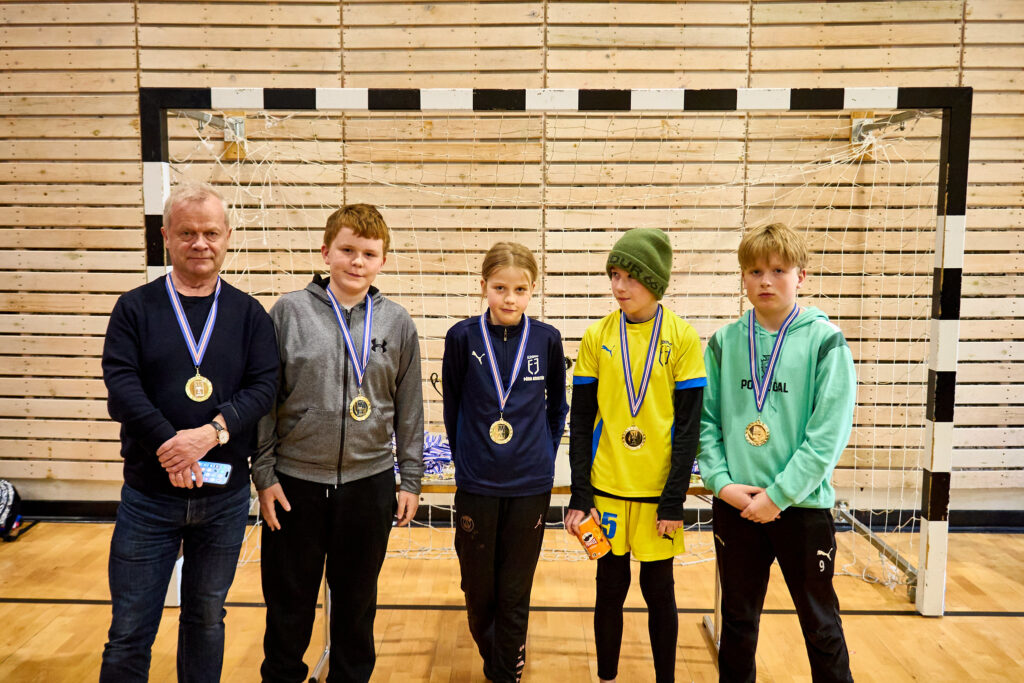 Rimaskóli B-sveit Efsta b-sveitin 