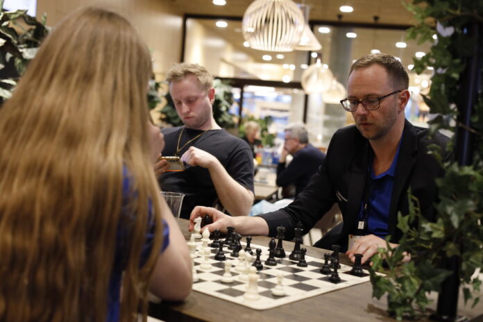 Björn Ívar skiptir öllu máli þegar kemur að skákferðum!