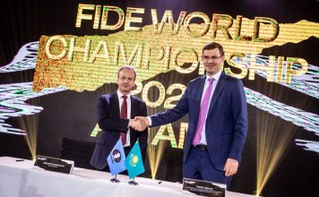 Turlov býður sig fram með Anand sem varaforsetaefni – Rússar styðja Ilyumzhinov.