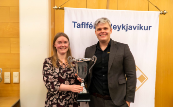 Íslandsmótið í atskák fer fram á morgun